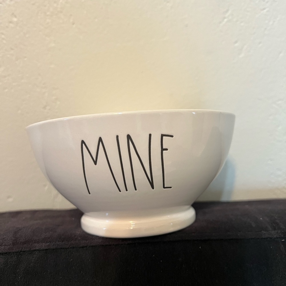 Rae Dunn “Mine” Artisan Collection/Magenta White Bowl NWT/NWOT